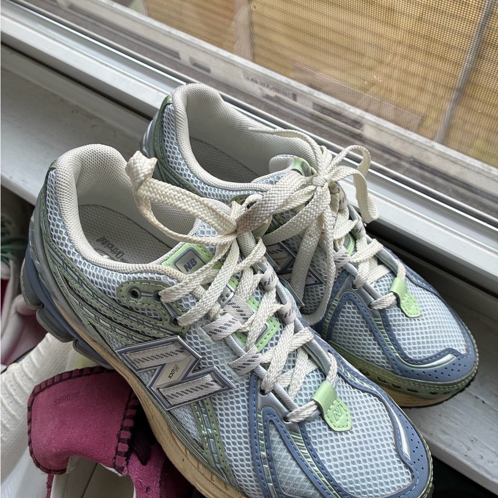 New Balance 1906 sneakers